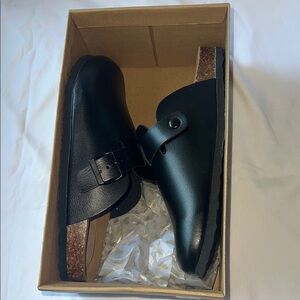 NWT New in Box Black Leather Mules by Project Cloud